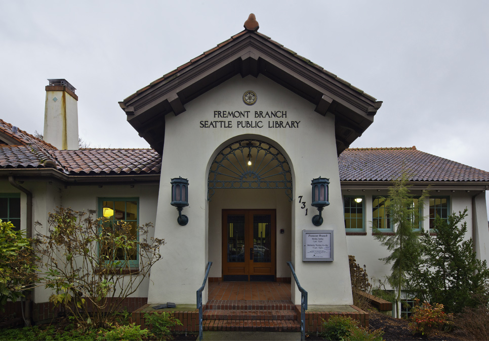 Exterior view at the Fremont Branch